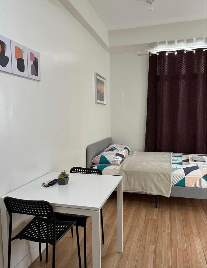 Neat Unit In Holland Park Southwoods Apart otel Binan Dış mekan fotoğraf