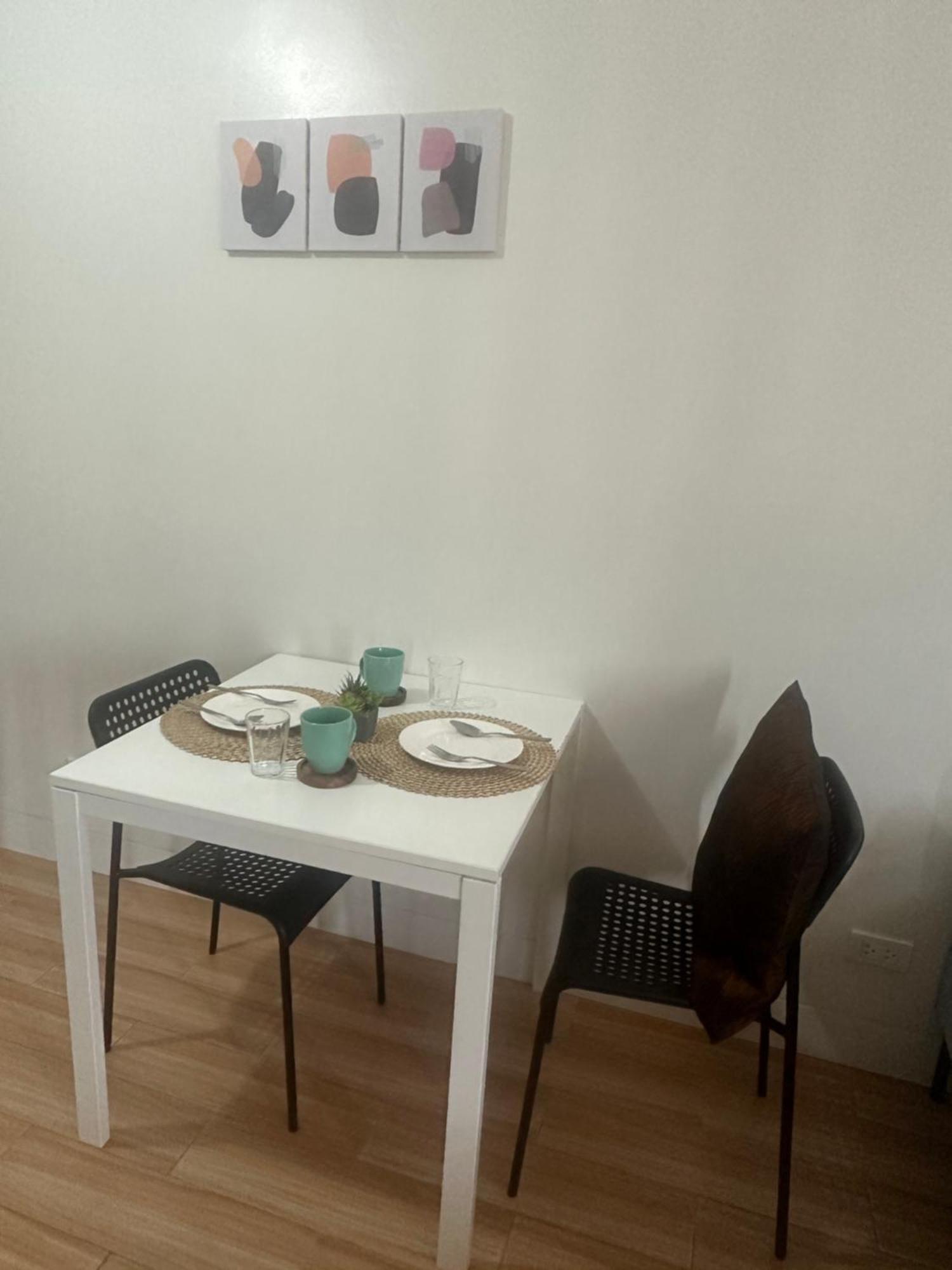 Neat Unit In Holland Park Southwoods Apart otel Binan Dış mekan fotoğraf