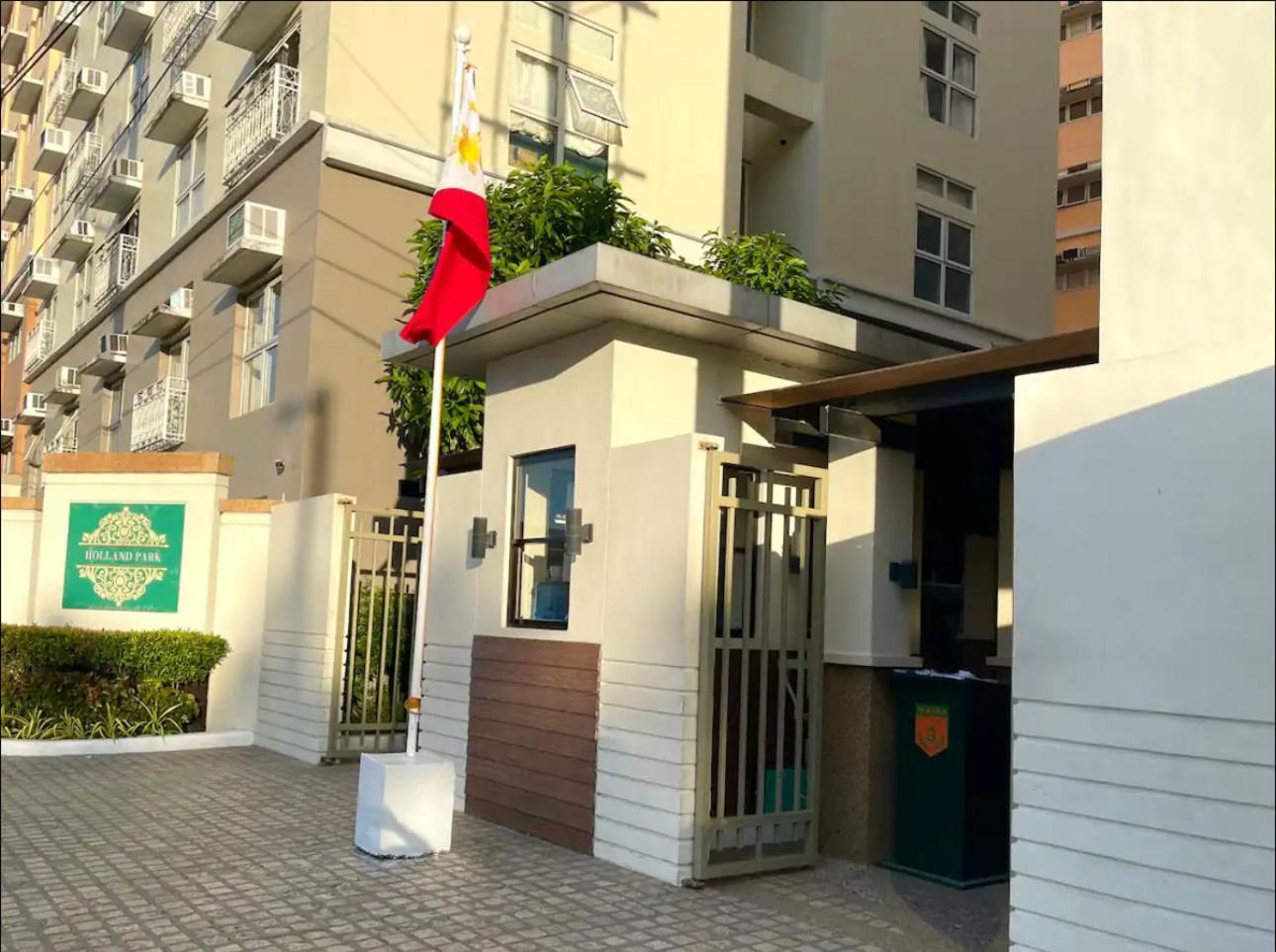 Neat Unit In Holland Park Southwoods Apart otel Binan Dış mekan fotoğraf